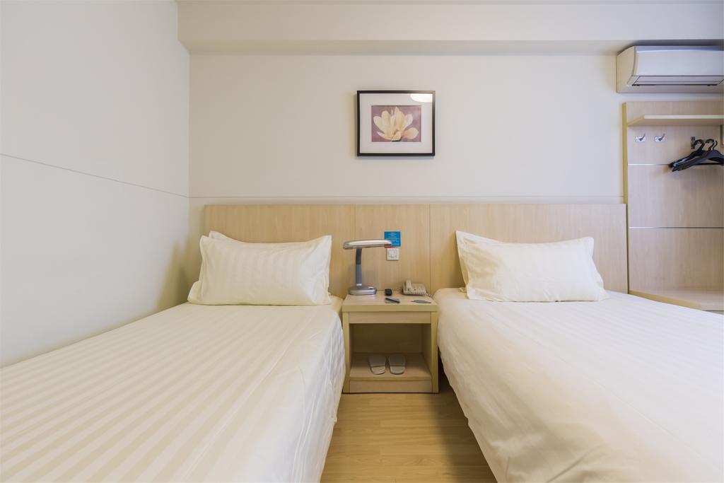 Jinjiang Inn - Qingdao Xiangjiang Road מראה חיצוני תמונה